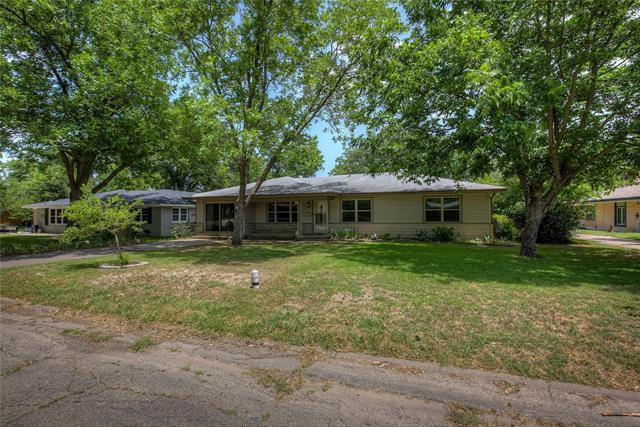 2506 Washington St in Commerce, TX - Building Photo - Building Photo