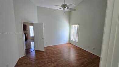 180 Laurel Ridge Pass in Davenport, FL - Building Photo - Building Photo