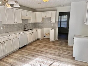 4071 Plantation Mill Dr in Buford, GA - Building Photo - Building Photo