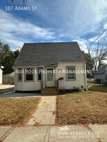 107 Adams St in Beloit, WI - Building Photo