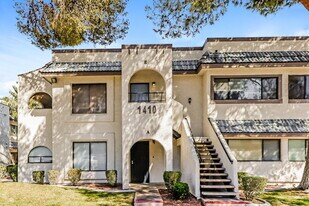 1410 Santa Margarita St in Las Vegas, NV - Building Photo