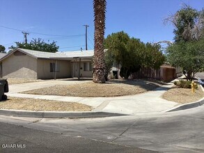 45581 E Ave E 6 in Lancaster, CA - Building Photo - Building Photo