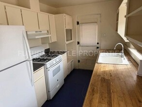 3008 Wilson Pl NE in Albuquerque, NM - Building Photo - Building Photo