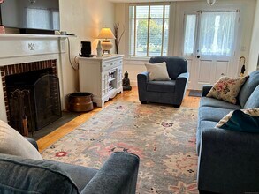 63 Kings Hwy N in Westport, CT - Building Photo - Building Photo