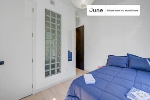 Room in Shared 3.0 bed/3 bath home in Brooklyn, NY - Building Photo