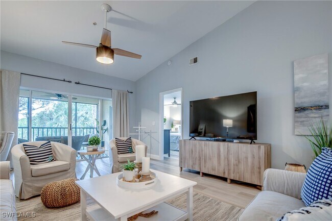 4161 Sawgrass Point Dr in Bonita Springs, FL - Building Photo - Building Photo