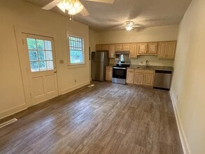 397 Bloomfield St, Unit 3 in Athens, GA - Building Photo - Building Photo