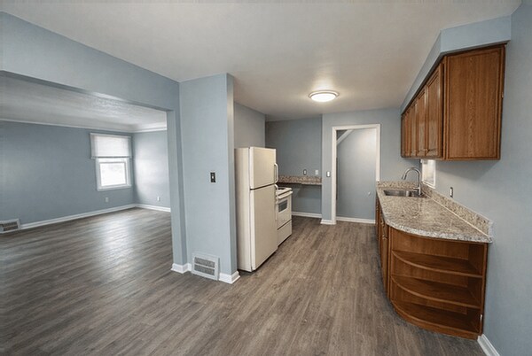 15824 Norborne Ave in Redford Township, MI - Building Photo - Building Photo