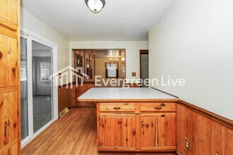 220 Glendale Ave SE in Girard, OH - Building Photo - Building Photo