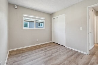 Park Crest Apartments in San Diego, CA - Building Photo - Building Photo