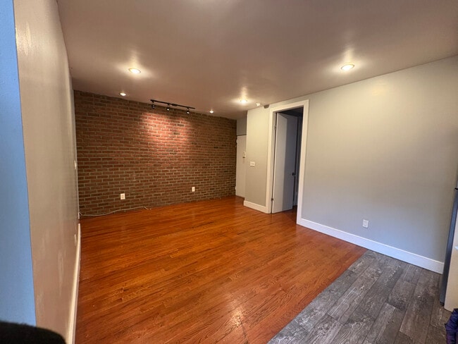 235 W 146th St in New York, NY - Building Photo - Building Photo