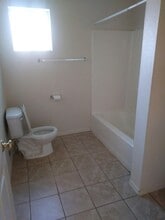 221 S Glenn St in Montesano, WA - Building Photo - Building Photo