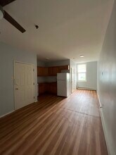 93 Franklin St, Unit 2R in Jersey City, NJ - Foto de edificio - Building Photo