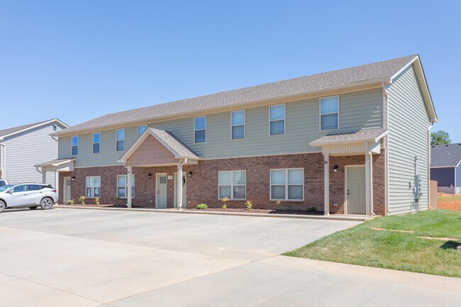 Wynwood Apartments in Clarksville, TN - Foto de edificio - Building Photo