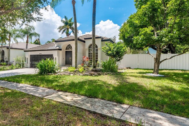 10418 Brasilia St in Hollywood, FL - Building Photo - Building Photo