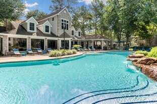 Alden Landing in The Woodlands, TX - Building Photo