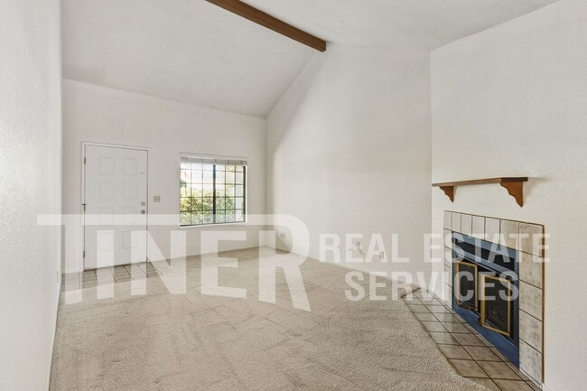 5050 Connecticut Dr in Sacramento, CA - Building Photo - Building Photo