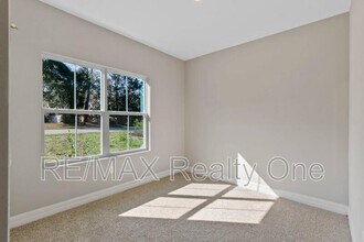 241 E Reel Loop in Citrus Springs, FL - Building Photo - Building Photo