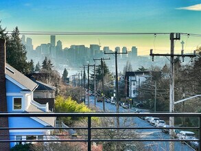 4306 Wallingford Ave N in Seattle, WA - Building Photo - Building Photo