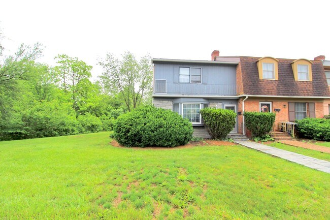 property at 300 S Dogwood Dr