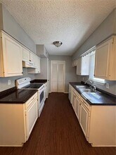 11229 Buchanan Dr in Dallas, TX - Building Photo - Building Photo