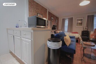 206 Washington Park in Brooklyn, NY - Foto de edificio - Building Photo