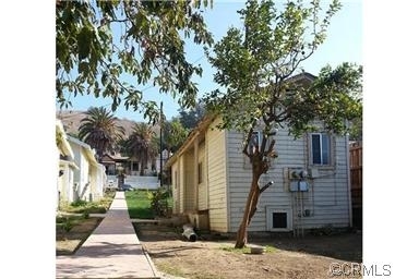 2821 Sierra St in Los Angeles, CA - Building Photo - Building Photo