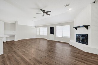 522 Country Ln in League City, TX - Building Photo - Building Photo