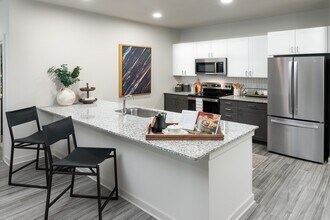Elan Sweetwater Creek in Lithia Springs, GA - Foto de edificio - Building Photo