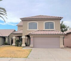 5164 W Ross Dr in Chandler, AZ - Building Photo