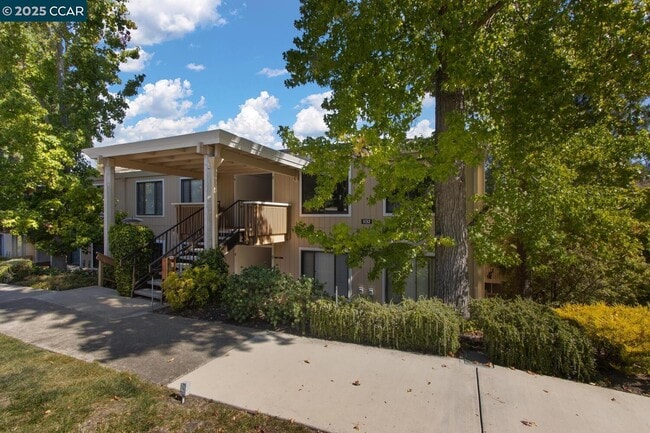 property at 1132 Running Springs Rd