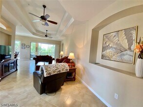 12908 New Market St, Unit 201 in Ft. Myers, FL - Foto de edificio - Building Photo