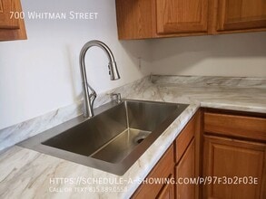 700 Whitman St in Belvidere, IL - Building Photo - Building Photo