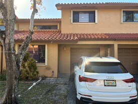 11611 SW 90th Terrace in Miami, FL - Building Photo