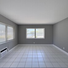 1021 NE 8th Ave in Delray Beach, FL - Building Photo - Building Photo