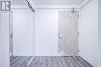 138 Downes St in Toronto, ON - Building Photo - Building Photo