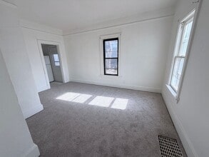 2505 Chicago Ave in Sioux City, IA - Building Photo - Building Photo