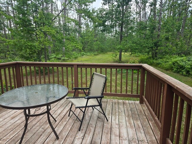 property at 2302 Lone Pine Rd