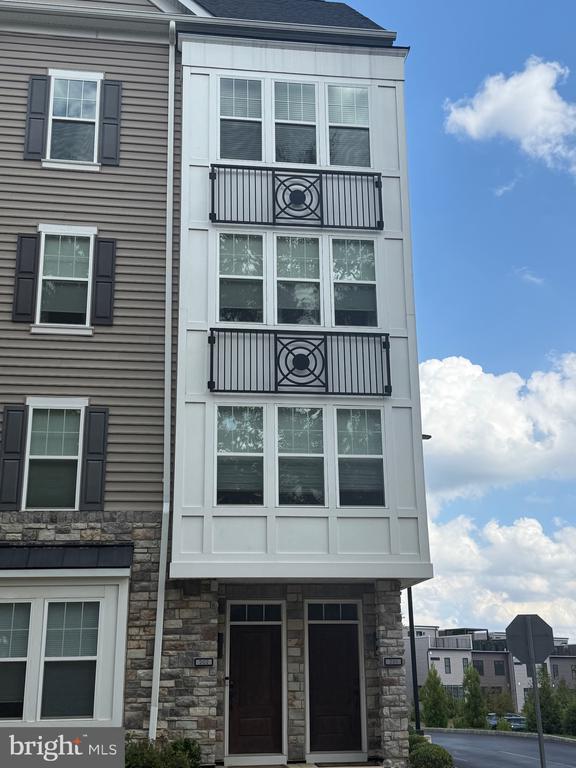 property at 201 Charles Ellis Dr