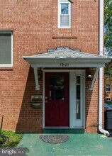1901 N Quebec St in Arlington, VA - Building Photo - Building Photo