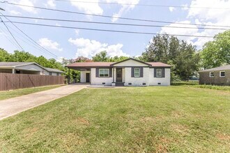 1032 Taylors Mill Rd in Fort Valley, GA - Building Photo - Building Photo