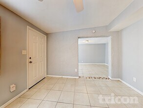 651 12th Ave N in Safety Harbor, FL - Building Photo - Building Photo