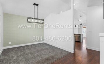 3818 E Rose Hearty Ln in Eagle Mountain, UT - Foto de edificio - Building Photo