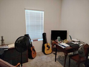 13601 Mussel Rn in Elgin, TX - Building Photo - Building Photo