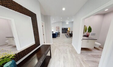 10331 La Grange Ave in Los Angeles, CA - Foto de edificio - Building Photo