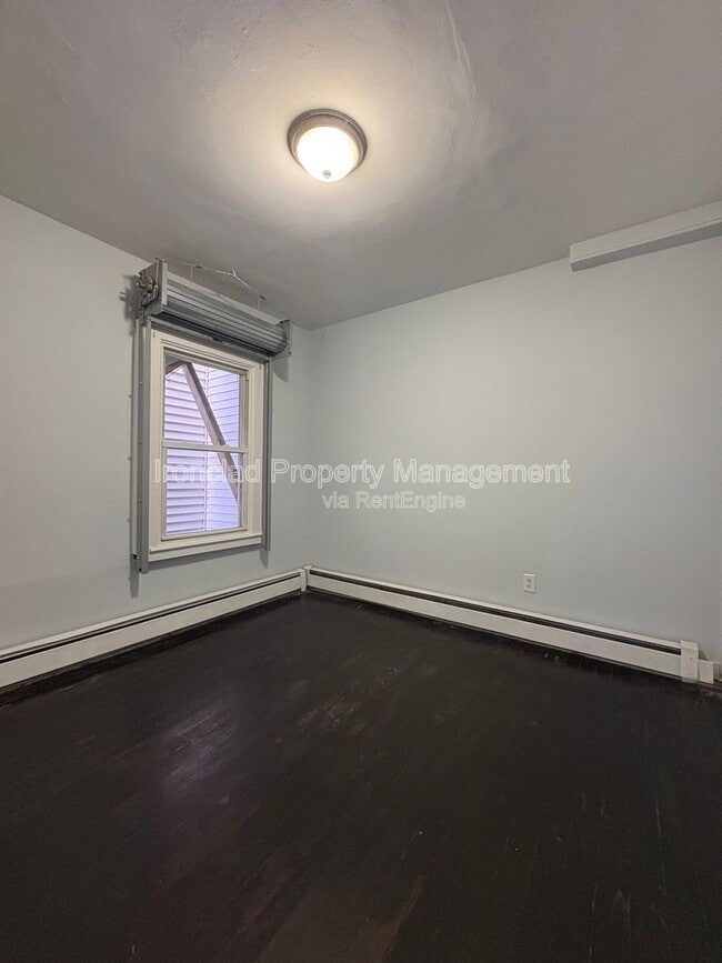 206 Main St in Portland, CT - Building Photo - Building Photo