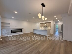 2735-2735 Shannon Lake Rd in West Kelowna, BC - Building Photo - Building Photo