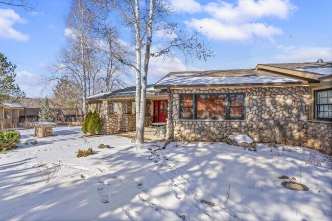 306 Lona Dr in Loveland, CO - Building Photo - Building Photo