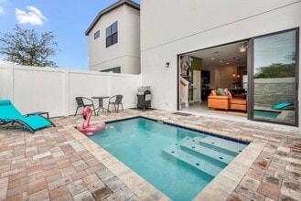 248 Villa Domani Ct in Davenport, FL - Foto de edificio - Building Photo