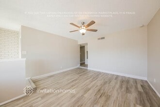 4228 W Mission Ln in Phoenix, AZ - Foto de edificio - Building Photo